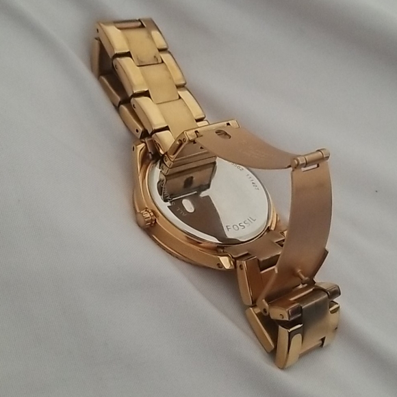 Watch - Picture 5 of 5